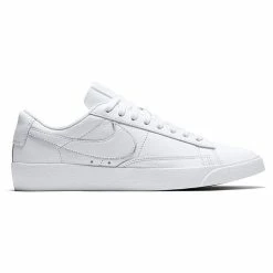 Nike Women's Blazer Low LE Shoe