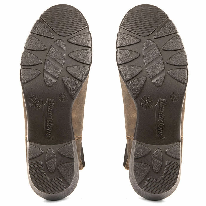 Blundstone #1677 Women's Series Heeled Boot In Rustic Brown - Image 3