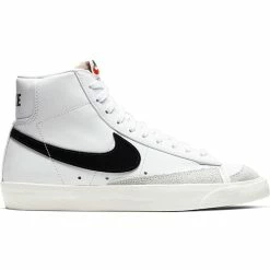 Nike Women's Blazer Mid '77 Vintage Shoe