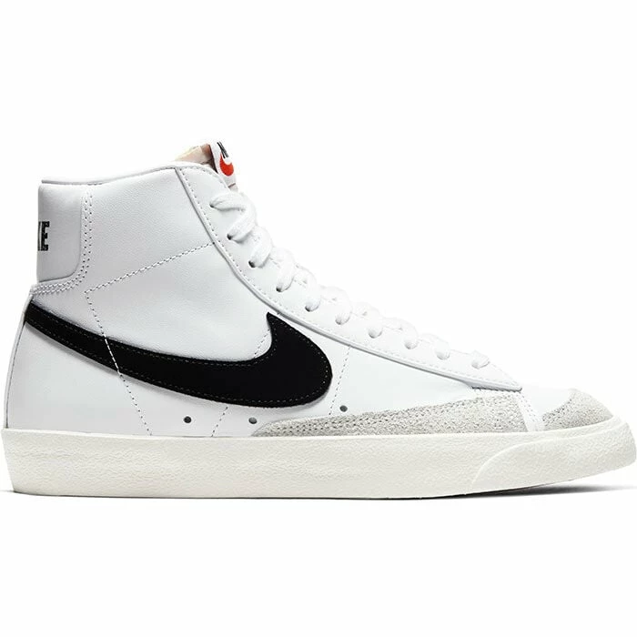 Nike Women's Blazer Mid '77 Vintage Shoe
