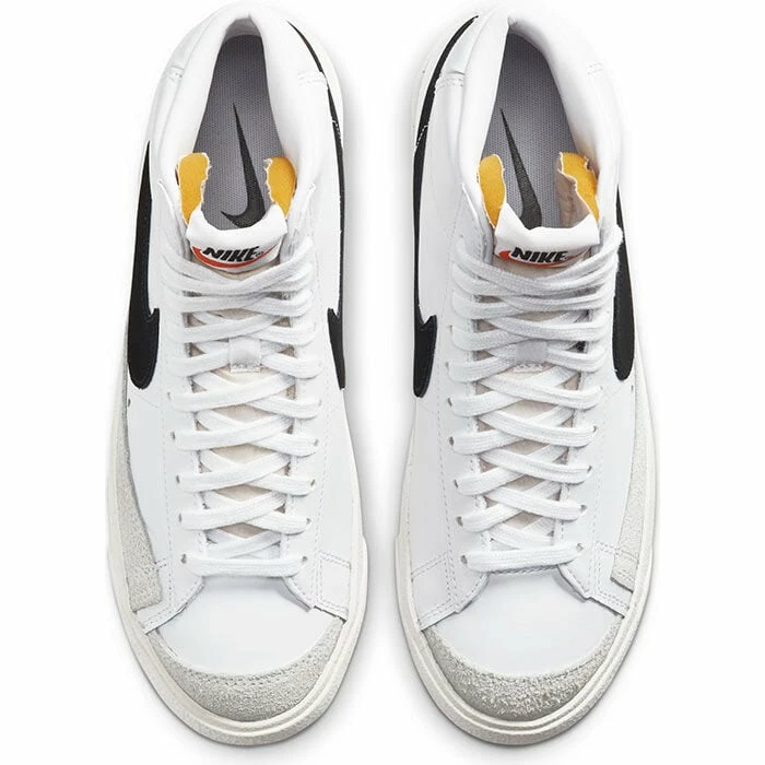 Nike Women's Blazer Mid '77 Vintage Shoe - Image 3