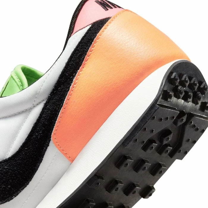Nike Women's Daybreak Shoe - Image 5