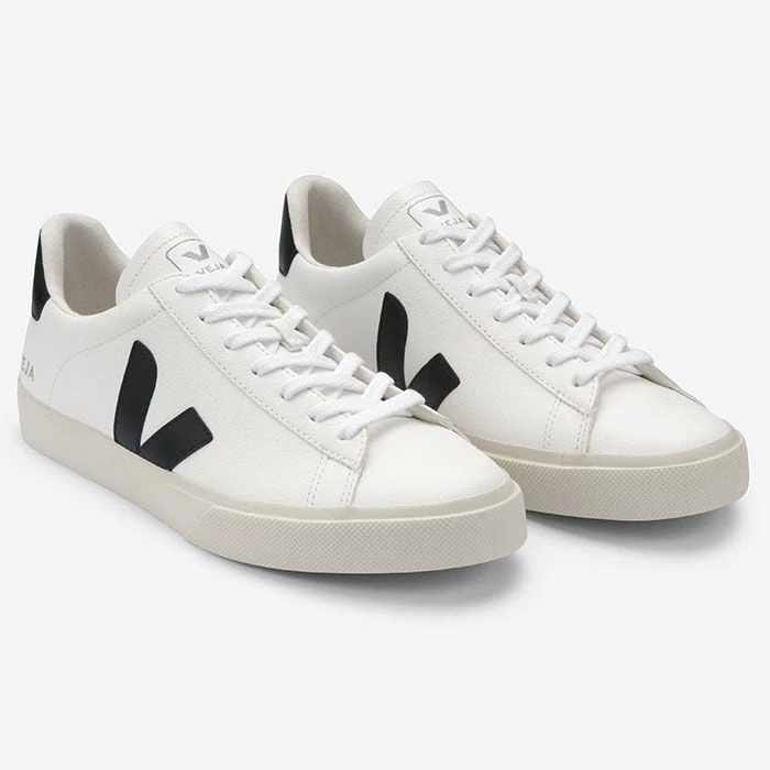 Veja Unisex Campo Sneaker - Image 3