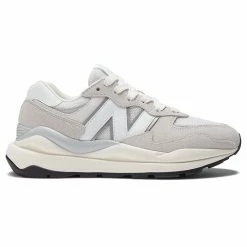 New Balance Women's 57/40 Shoe