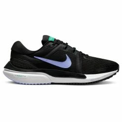 Nike Women's Air Zoom Vomero 16 Running Shoe