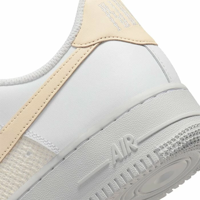 Nike Women's Air Force 1 '07 ESS Shoe - Image 7