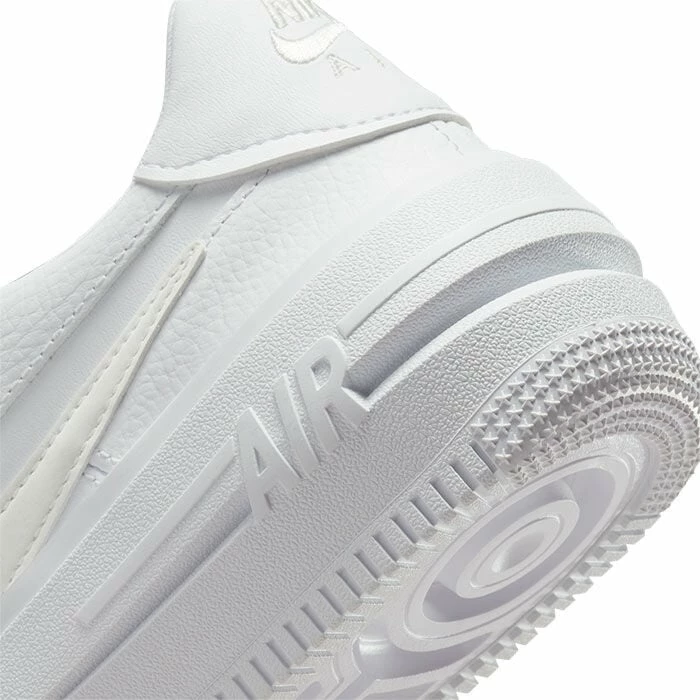 Nike Women's Air Force 1 PLT.AF.ORM Shoe - Image 7