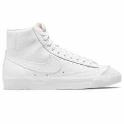Nike Women's Blazer Mid '77 Vintage Shoe