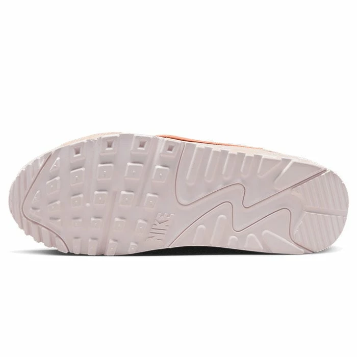 Nike Women's Air Max 90 Futura Shoe - Image 5