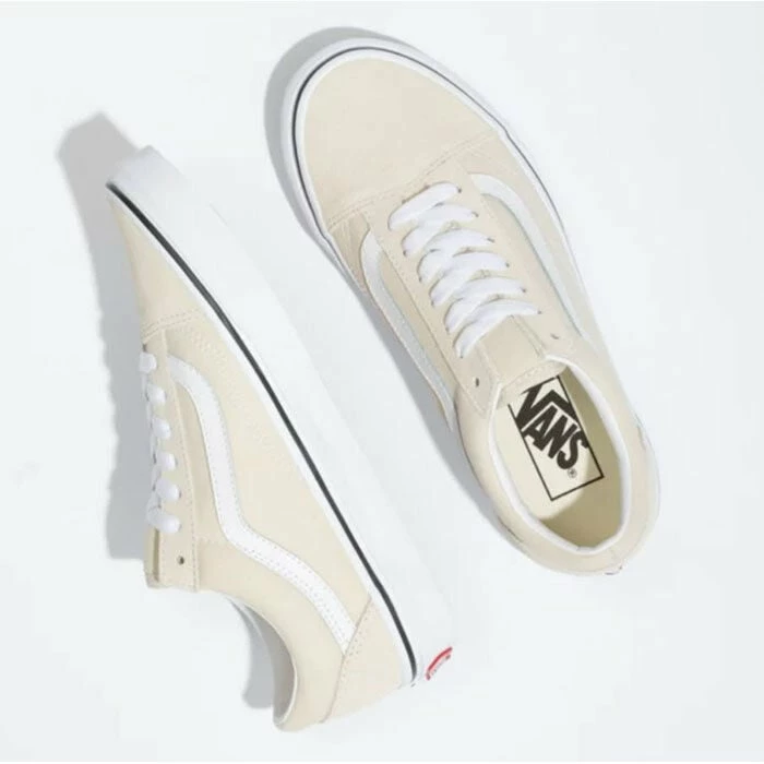 Vans Women's Old Skool Shoe - Image 2