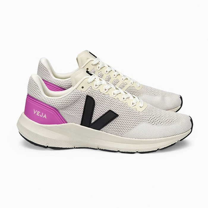 Veja Women's Marlin V-Knit Running Shoe